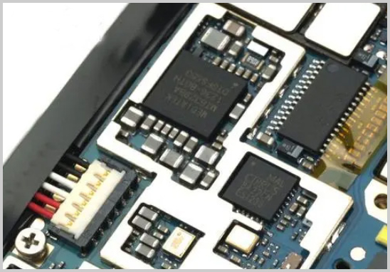 PCB設(shè)計(jì)如何避免連錫？實(shí)用技巧與預(yù)防方案